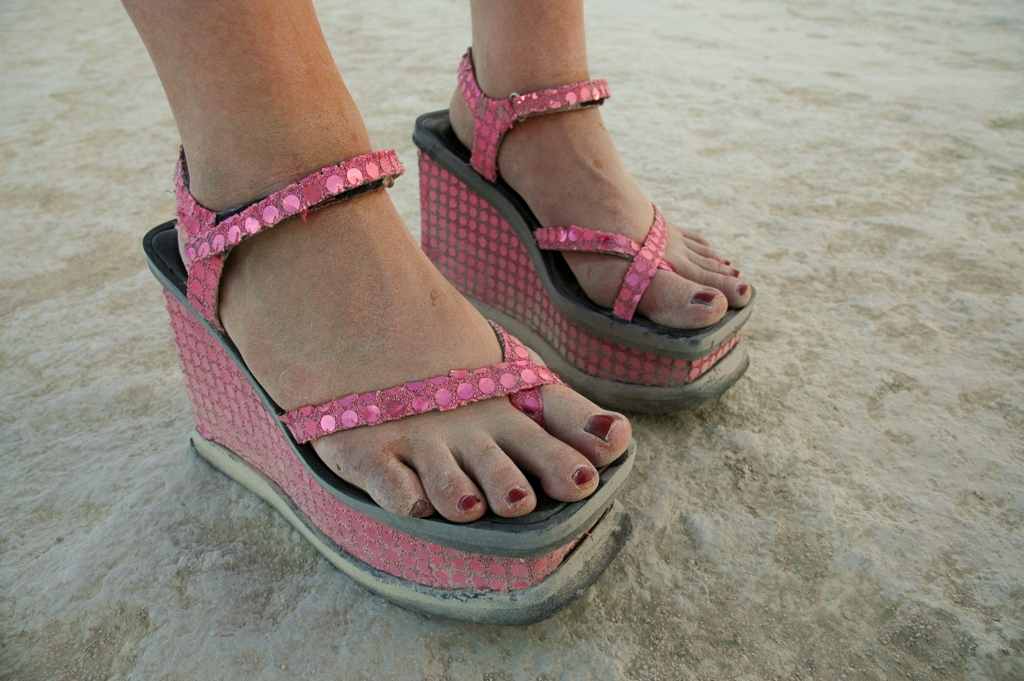 Feet and Shoes photograph. Pink bejewelled platform sandals, with magenta toenails. Lovely!